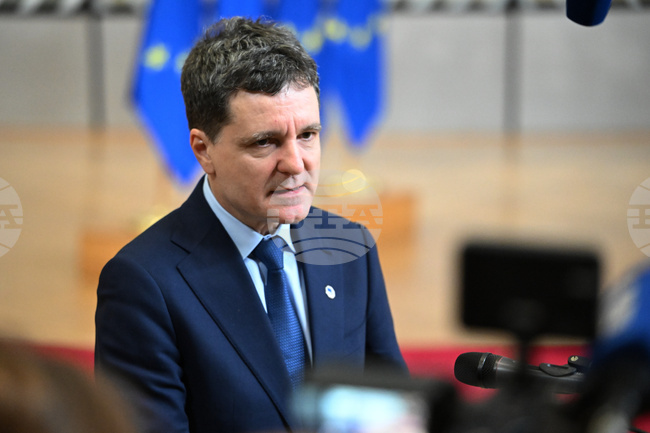 Румънският президент отхвърли идеята за референдум за обединението на Румъния и Република Молдова