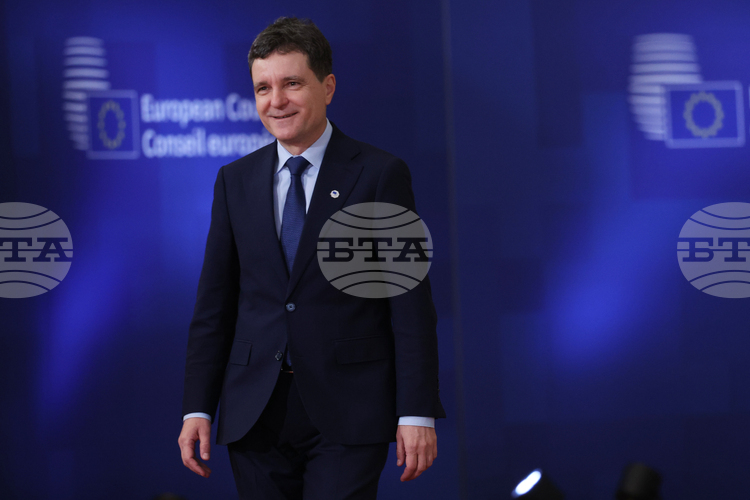 Romanian President: Republic of Moldova Is Sovereign State, Its Citizens' Opinion Will Be Respected by Romania