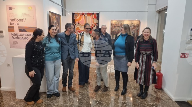 Изложбата „Национално/локално” на Художествена галерия - Казанлък беше открита тази вечер в Българския културно-информационен център в Скопие