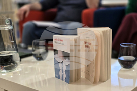 Френски институт - литературна дискусия „Кинороман“