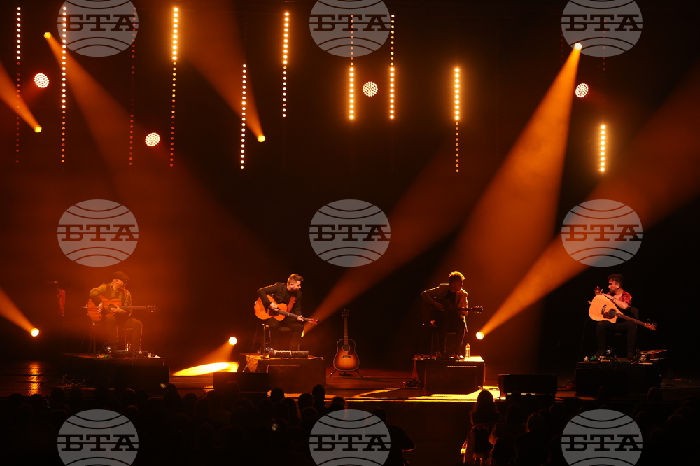 Квартет 40 FINGERS - концерт