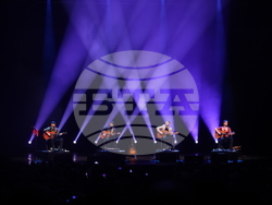 Квартет 40 FINGERS - концерт