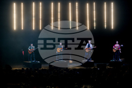 Квартет 40 FINGERS - концерт