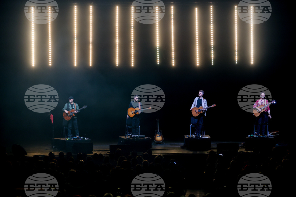 Квартет 40 FINGERS - концерт