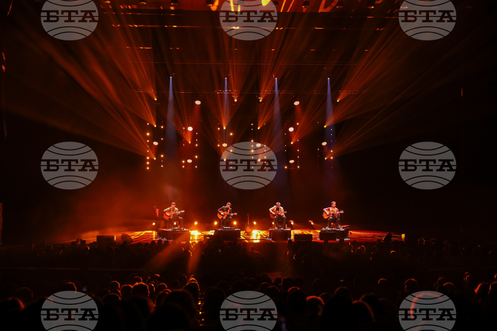 Квартет 40 FINGERS - концерт