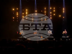 Квартет 40 FINGERS - концерт