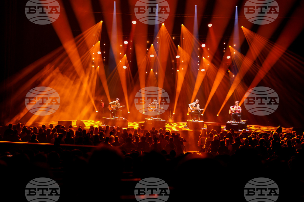 Квартет 40 FINGERS - концерт