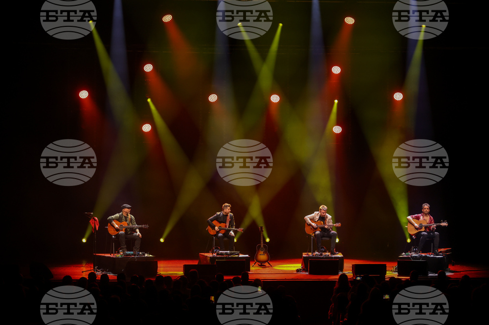 Квартет 40 FINGERS - концерт