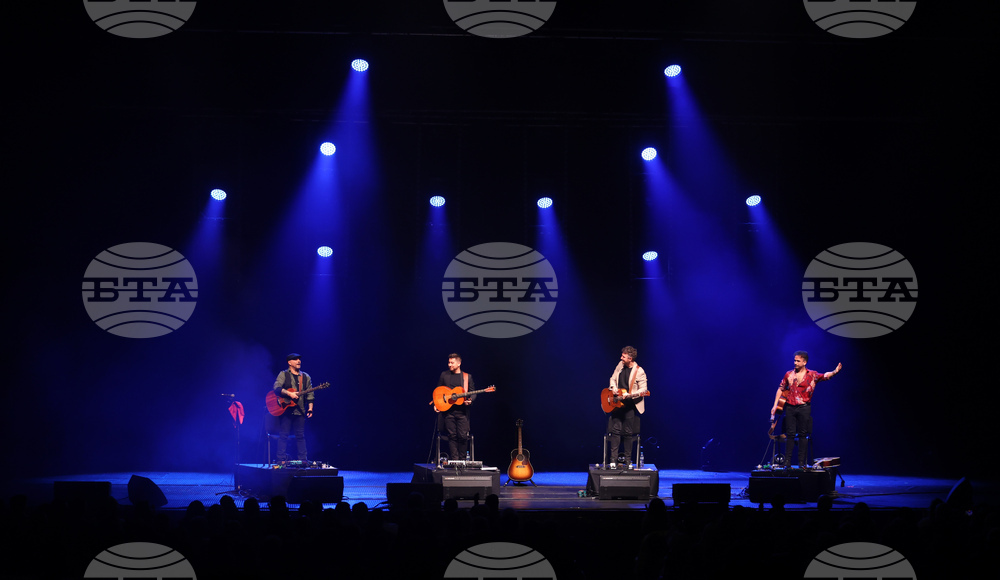 Квартет 40 FINGERS - концерт