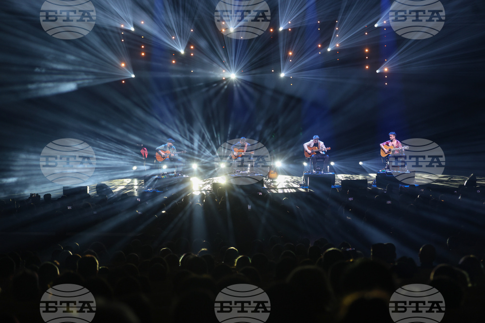 Квартет 40 FINGERS - концерт