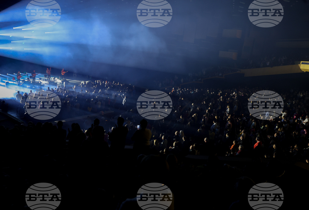 Квартет 40 FINGERS - концерт