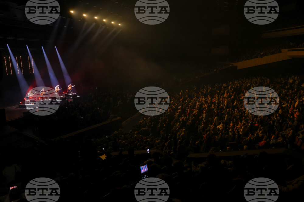 Квартет 40 FINGERS - концерт