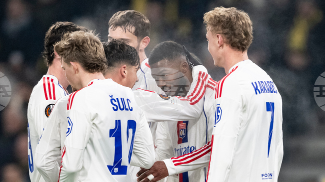 Олимпик Лион не срещна трудности срещу Мец, Ендрик се отличи с хеттрик