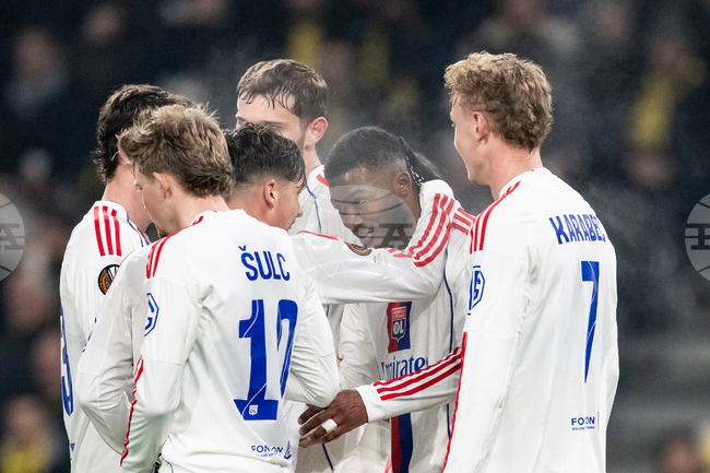 Олимпик Лион не срещна трудности срещу Мец, Ендрик се отличи с хеттрик