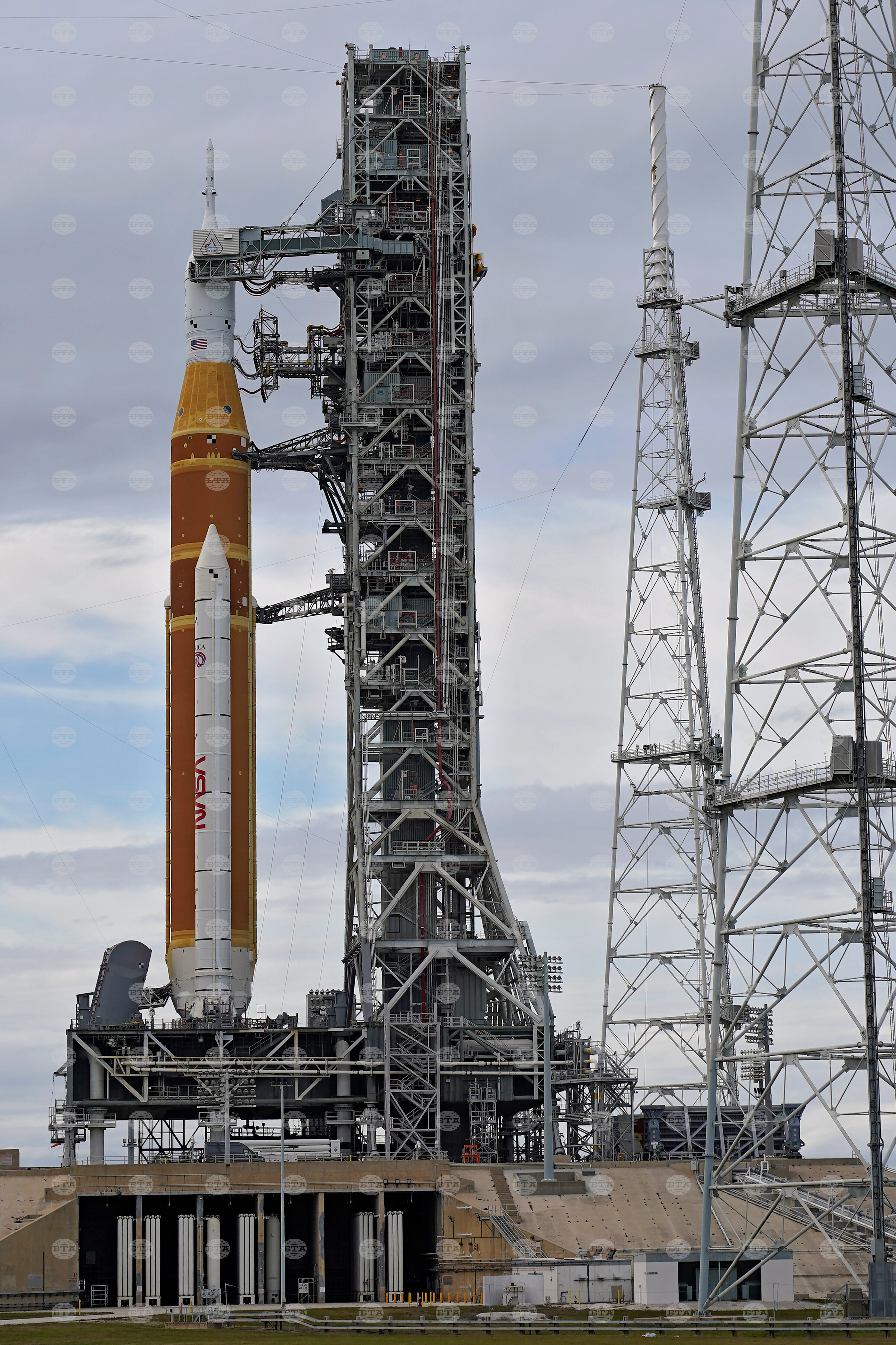 NASA Artemis Moon Shot