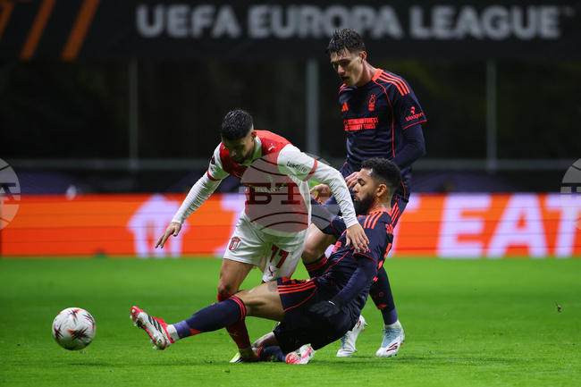 Челси и три други клуба се интересуват от халф на Ювентус