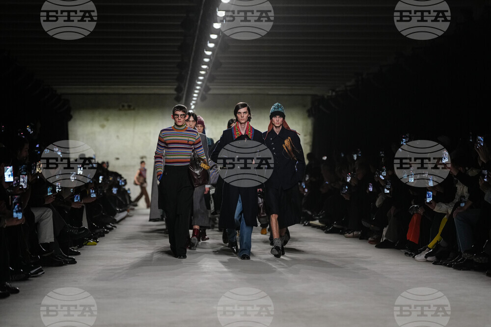 France Fashion Dries Van Noten F/W 26/27