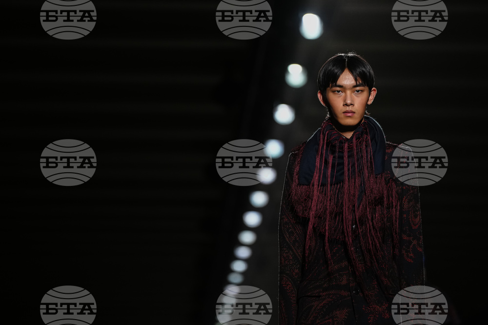 France Fashion Dries Van Noten F/W 26/27