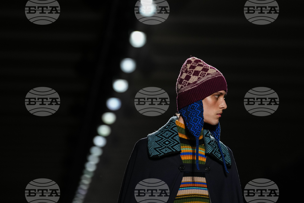 France Fashion Dries Van Noten F/W 26/27