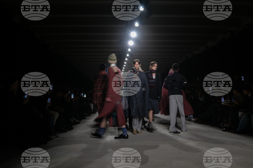 France Fashion Dries Van Noten F/W 26/27