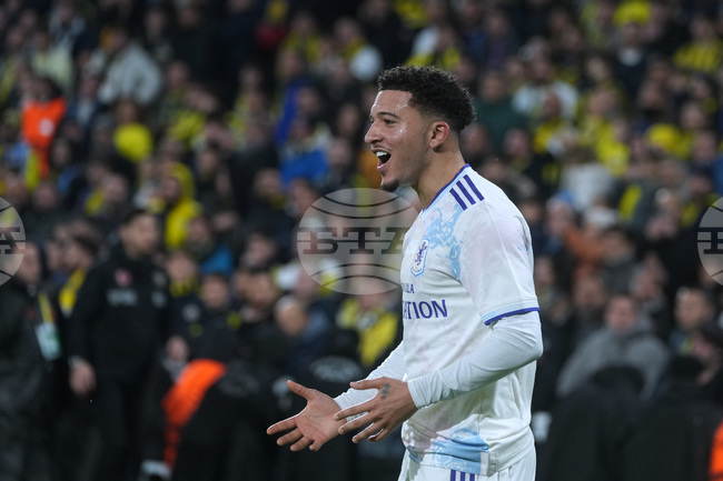 Наполи се интересува от нападателя Джейдън Санчо