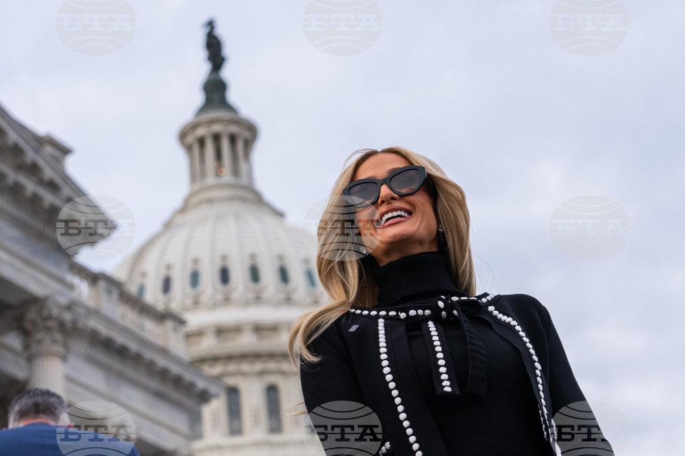 Paris Hilton Forged Images