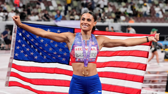 Олимпийската шампионка в бягането с препятствия Сидни Маклафлин-Леврон обяви, че е бременна