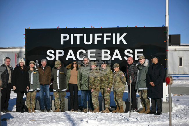 Датската министър-председателка заяви, че се е споразумяла с генералния секретар на НАТО, че алиансът трябва да подобри защитата на Арктика
