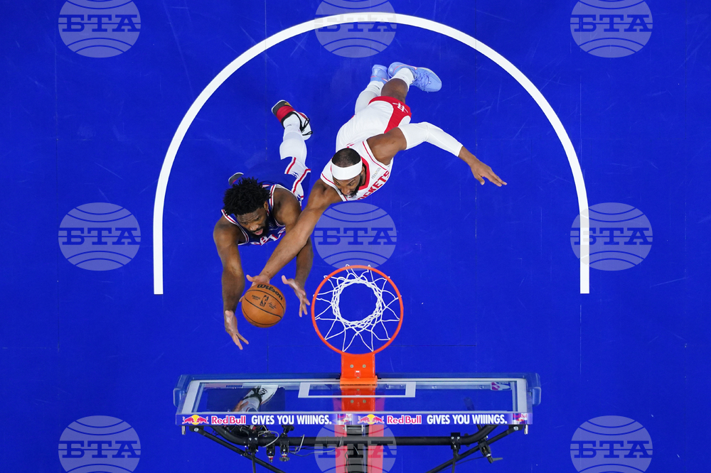 Rockets 76ers Basketball