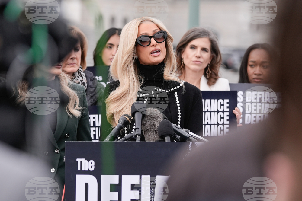 Paris Hilton Forged Images