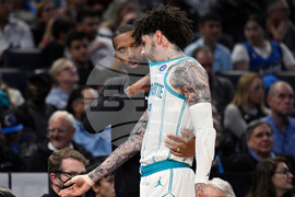 Hornets Magic Basketball