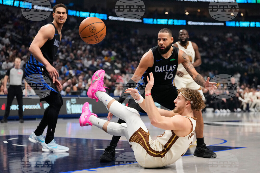 Warriors Mavericks Basketball