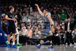 Warriors Mavericks Basketball