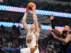 Warriors Mavericks Basketball