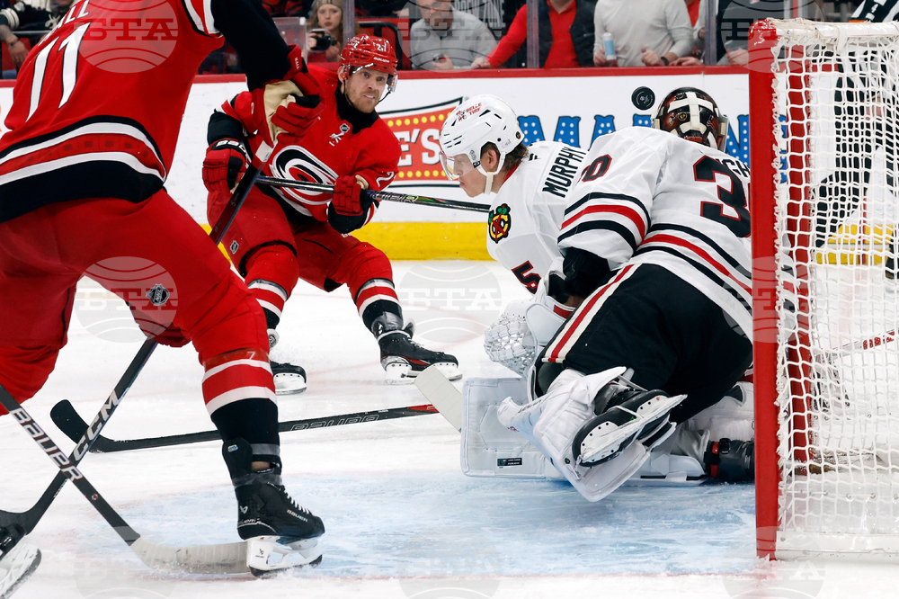 Blackhawks Hurricanes Hockey