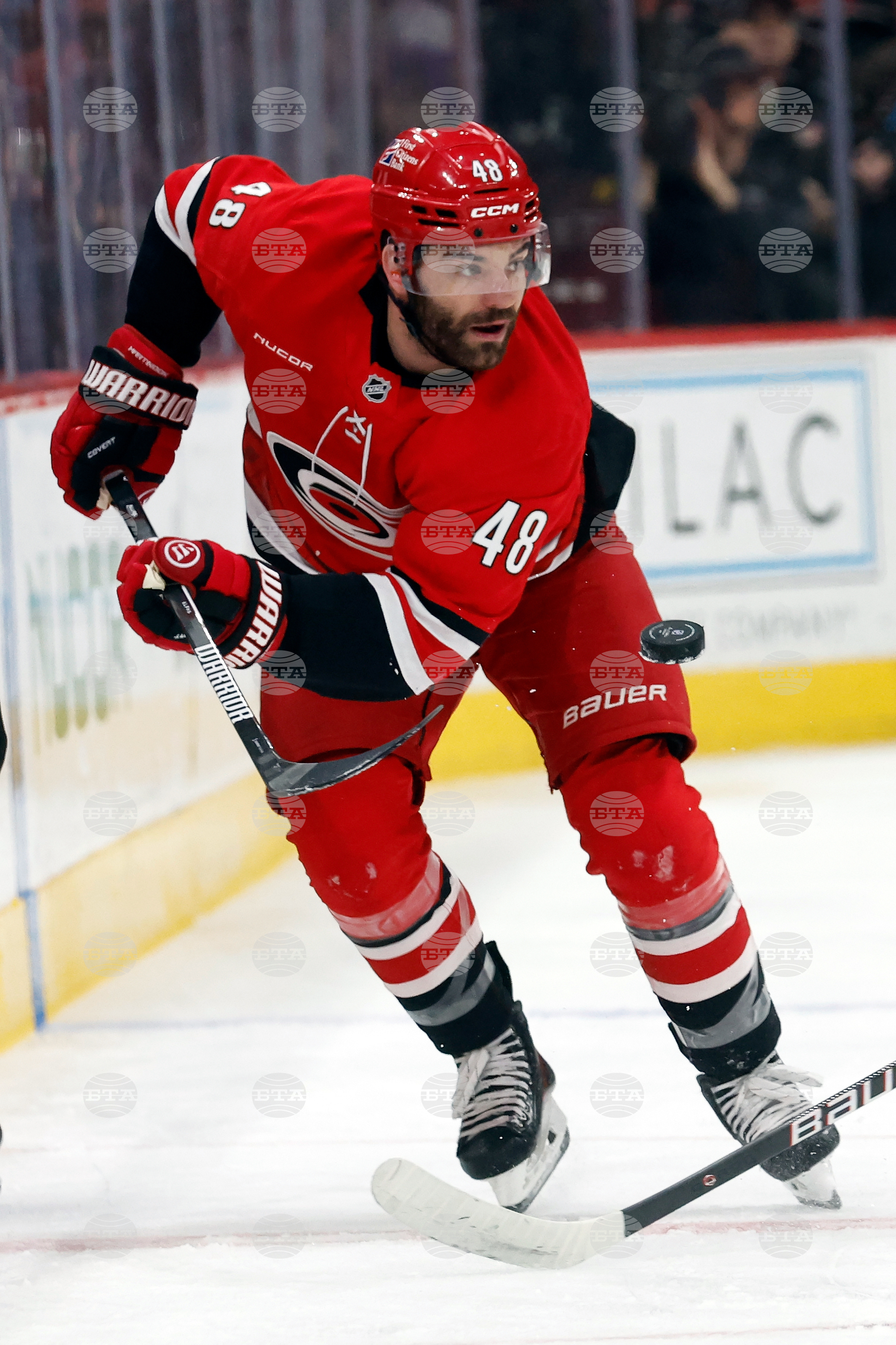 Blackhawks Hurricanes Hockey