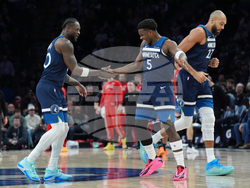 Bulls Timberwolves Basketball