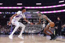 Spurs Jazz Basketball