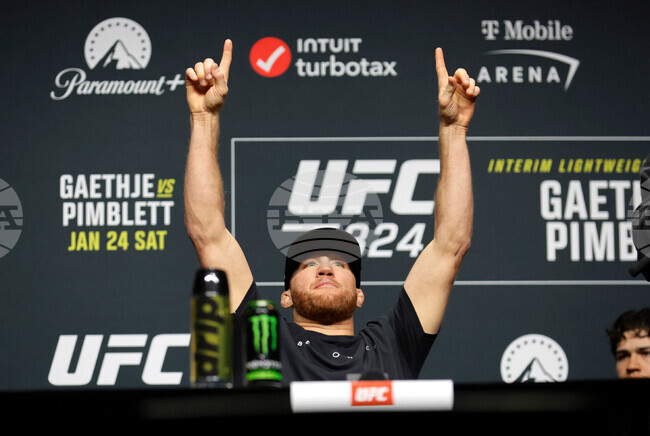 UFC 324 Mixed Martial Arts