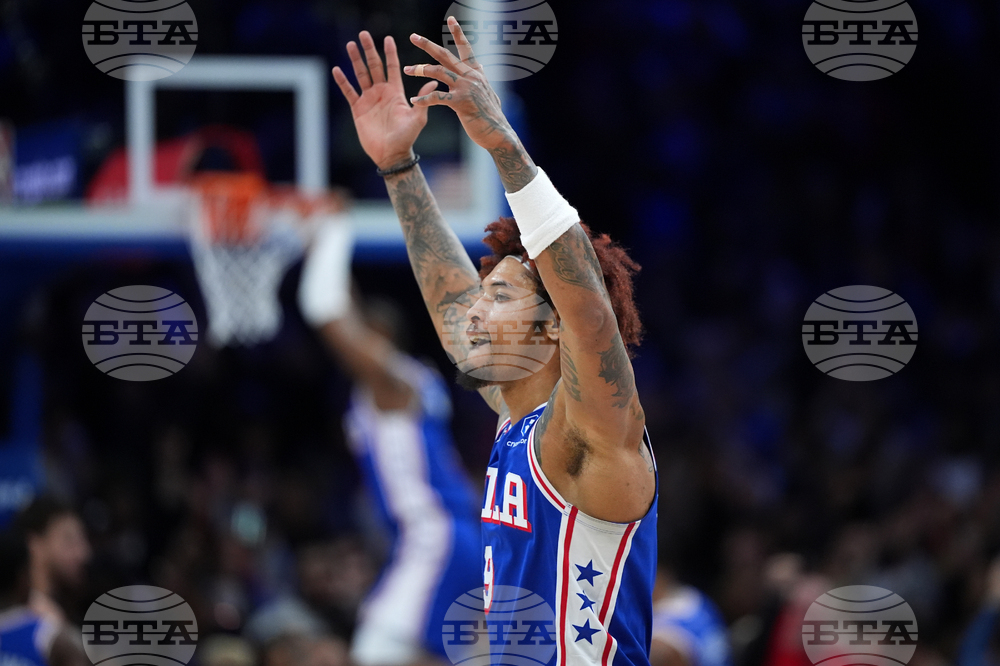 Rockets 76ers Basketball