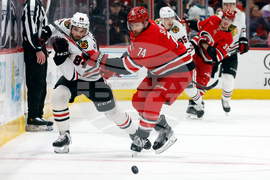 Blackhawks Hurricanes Hockey