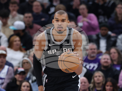 Spurs Jazz Basketball