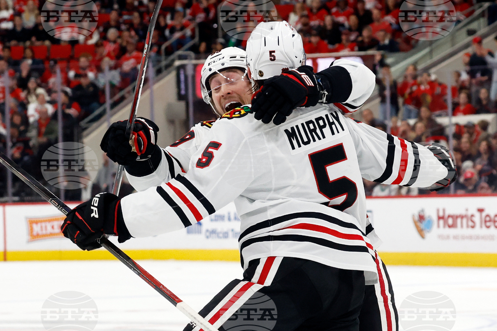 Blackhawks Hurricanes Hockey