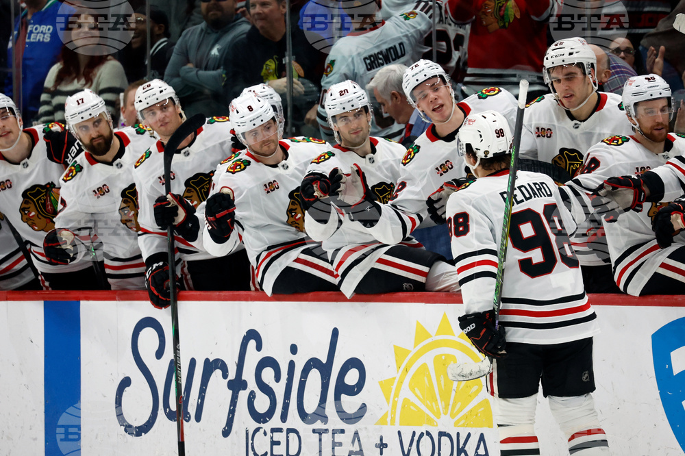 Blackhawks Hurricanes Hockey