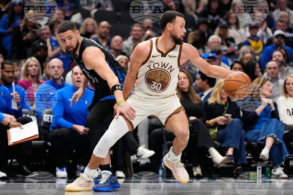 Warriors Mavericks Basketball