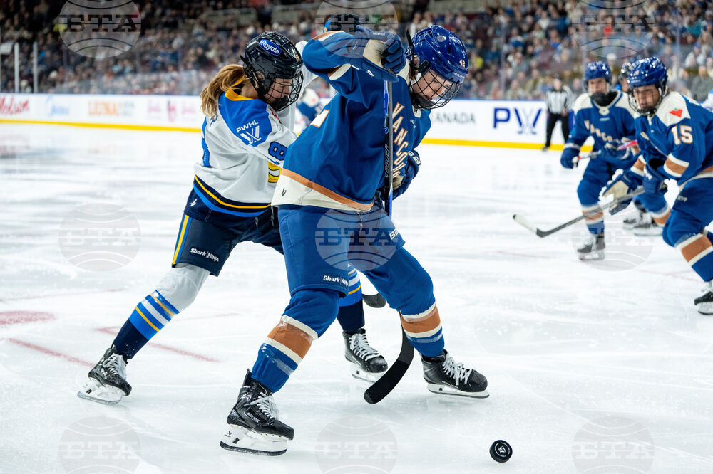 PWHL Sceptres Goldeneyes Hockey