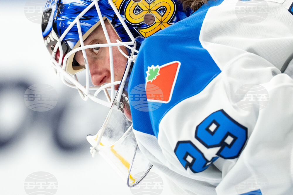 PWHL Sceptres Goldeneyes Hockey