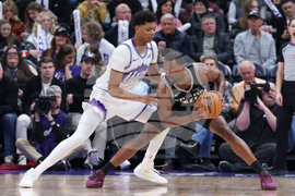 Spurs Jazz Basketball