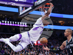 Spurs Jazz Basketball