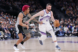 Spurs Jazz Basketball